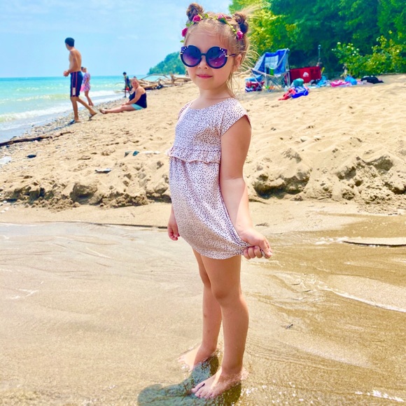 Meet your Posher, Stephanie - Picture 3 of 7